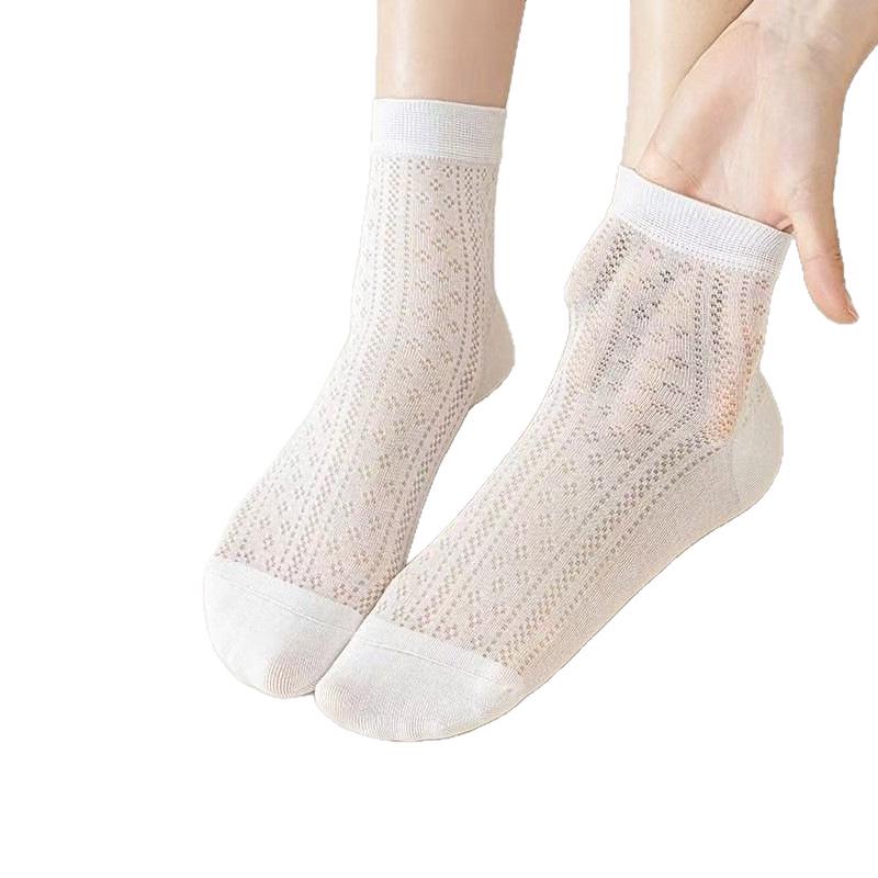 Women's Mulberry Silk Stockings - Summer Thin Mesh, Breathable, Seamless, Mid-Calf Socks for Spring/Autumn, Solid Color.