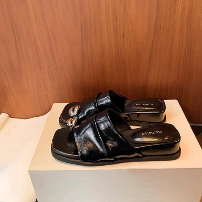 

Height-increasing Shoes Women s Shoes Metal Buckle One-heel Flip-flops 35 чорний