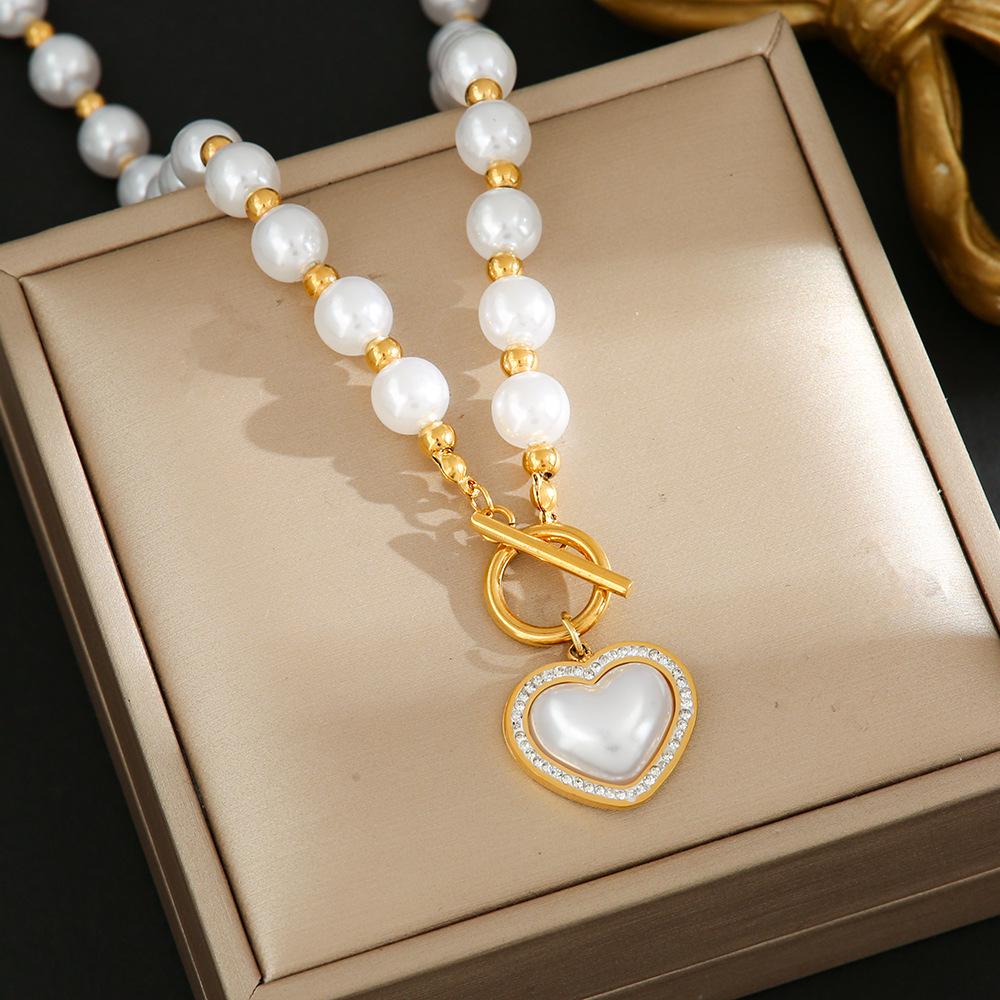 Elegant 18K Plated Titanium Steel Cross Necklace for Women - Light Luxury Clavicle Chain That Resists Fading