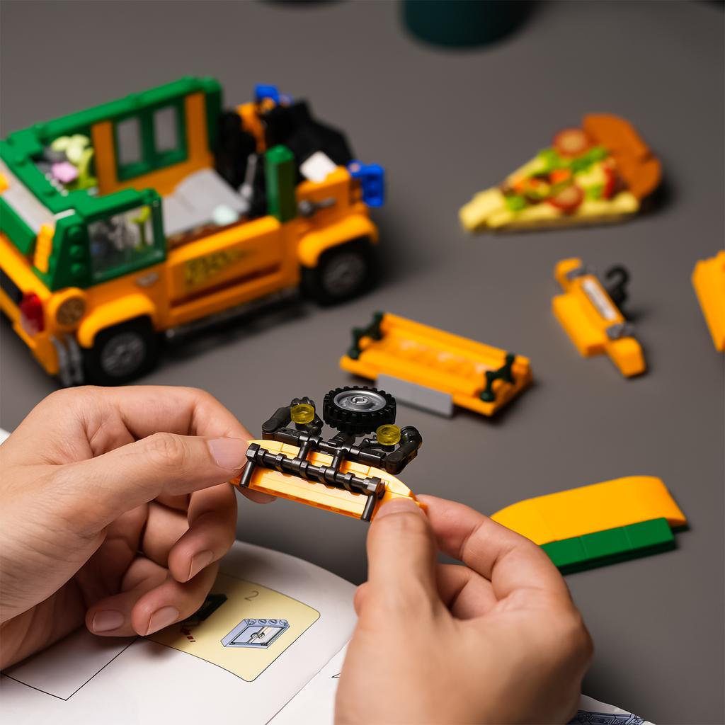 City Turtles Pizza Truck Building Block Set Toys for Boys Adutls Movies Ninjia-ded Animation Bricks,Birthday Gift