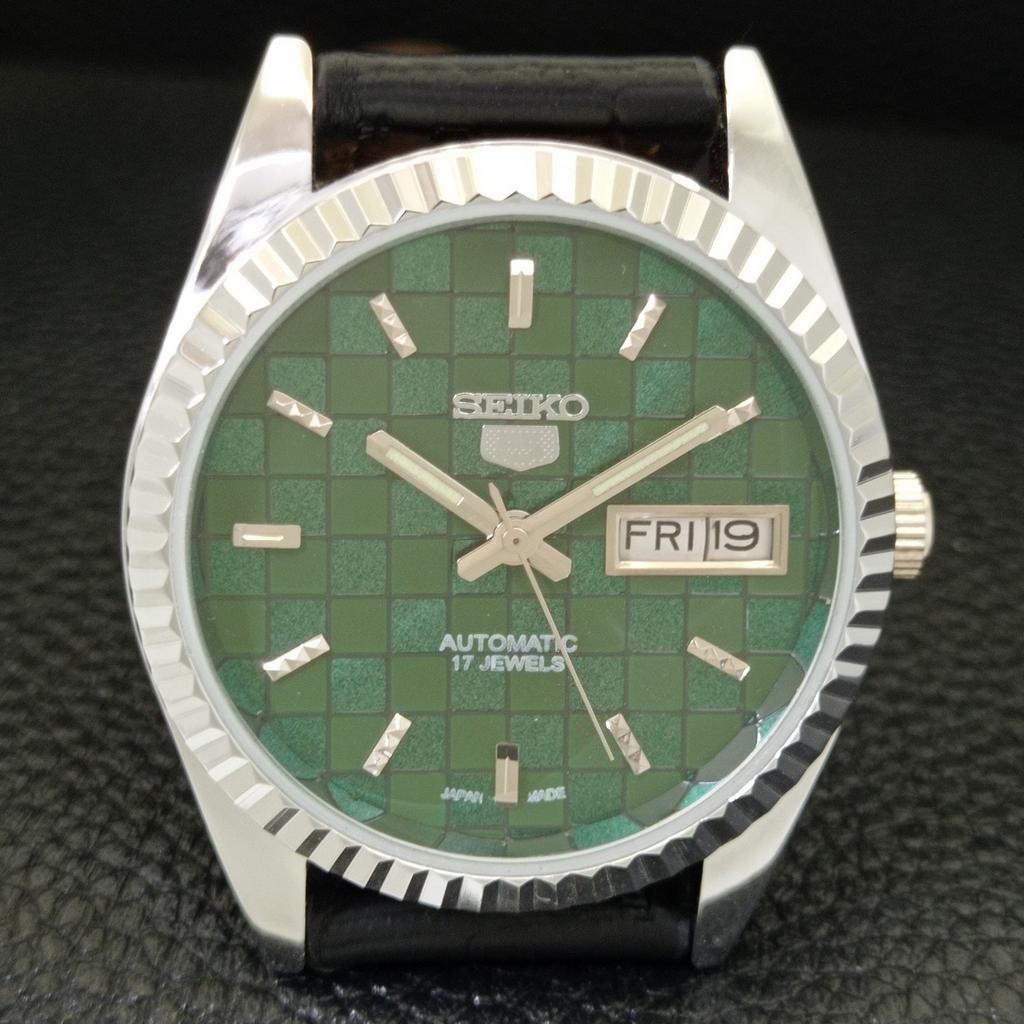 JAPAN VINTAGE REFURBISHED SEIKO 5 AUTOMATIC MENS GREEN DIAL WATCH a440390-4 Sk-a440390