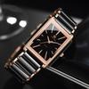 Montre-bracelet tendance en acier allié pour couple avec design d'échelle simple