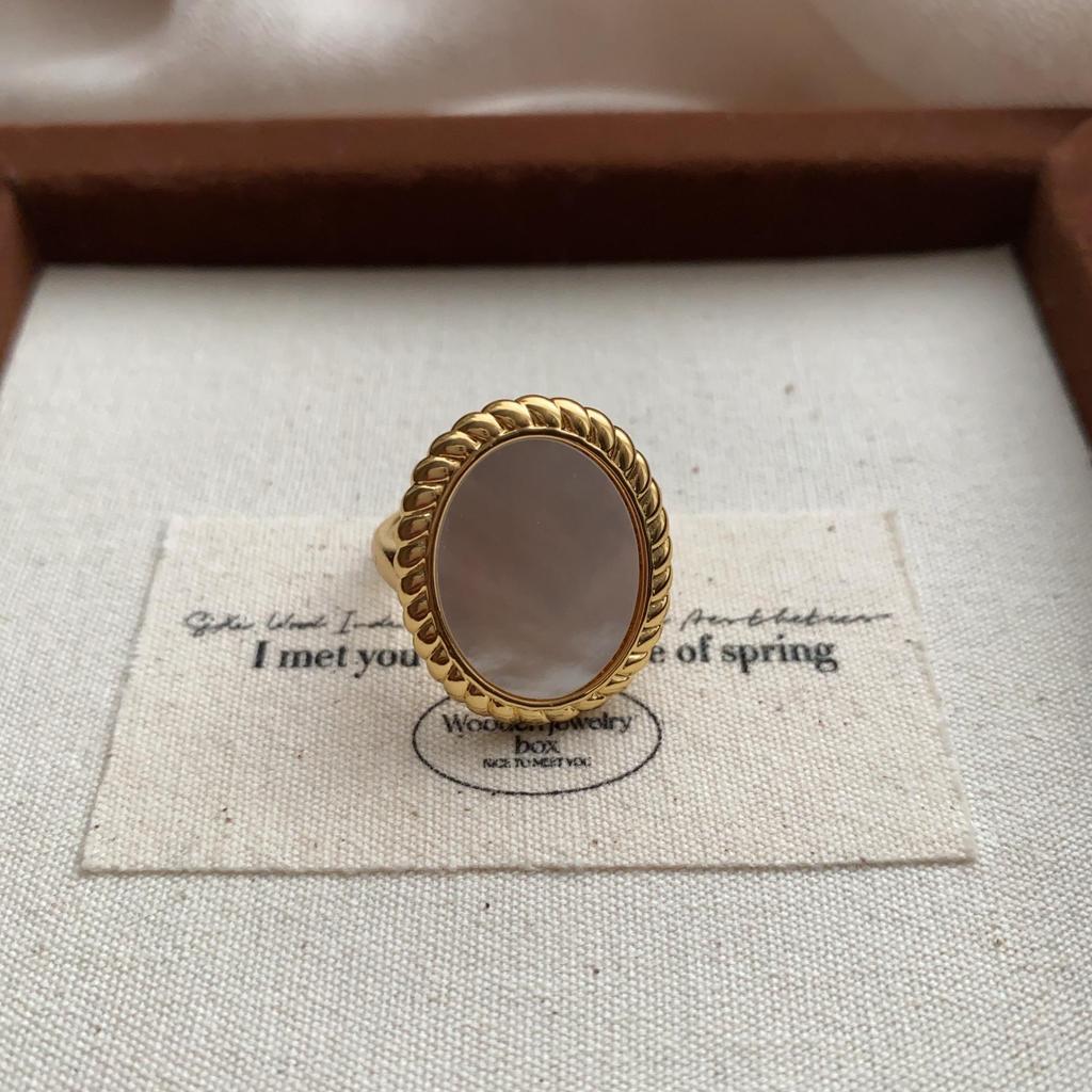 Bague Ovale Coréenne en Argent Plaqué Cuivre avec Nacre - Bague Ouverte Irrégulière Géométrique Rétro pour Femmes, Accessoire d'Index Style Hip-Hop