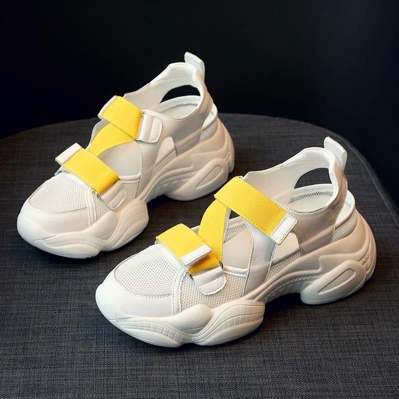 Women Casual Hollow Out Sandals 2024 Summer New Style Versatile Breathable Thick Sole Fashion Women's Vulcanized Sports Shoes