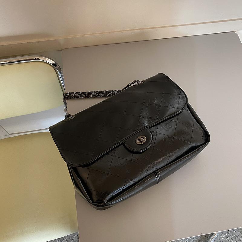 Autumn and winter large-capacity commuter bag, new diamond bag, retro casual and versatile women's shoulder armpit bag tide