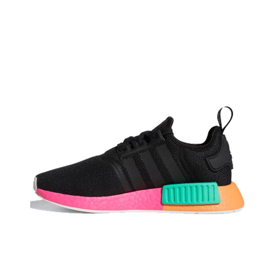 

кроссовки adidas NMD_R1 Women Shoes - Black FX4459