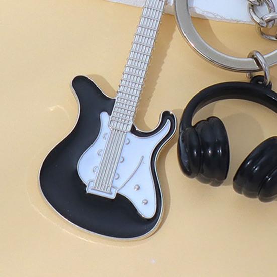 Yousheng Keychain Pendant, Electric Guitar Shape Key Holder with Metal Lobster Clasp, Music-Themed Gift for Rock Lovers And Students