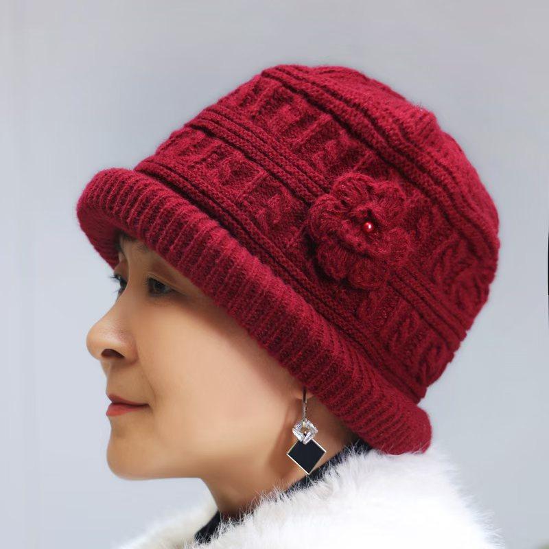Winter new middle-aged and elderly hats women's knitted ear protectors handmade wool hats, plush warm mother cold-proof hats