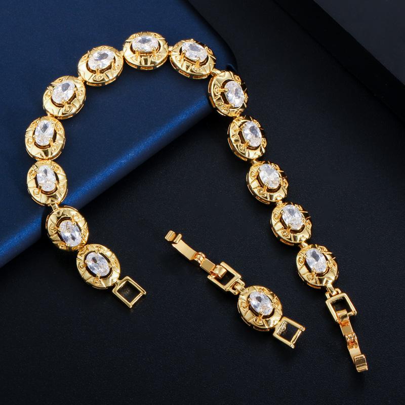 WWJ Luxury Yellow Golden Color Brilliant Oval Cubic Zirconia Tennis Bracelet