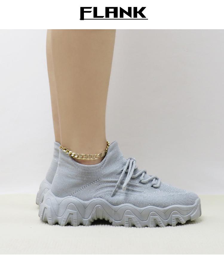 Breathable Fly-Knit Lace-Up Casual Men's Outdoor Sneakers with Thick Soles