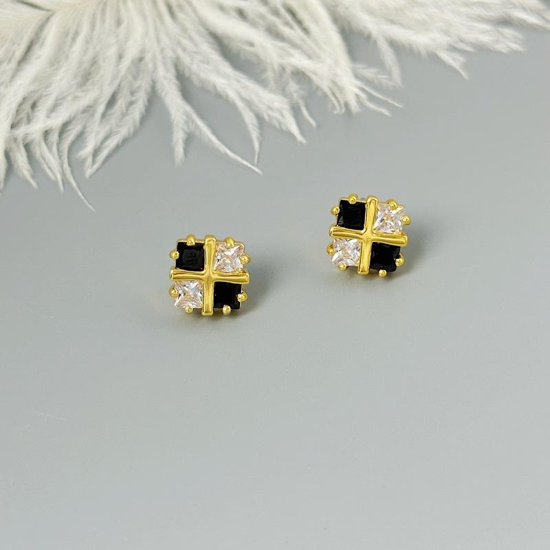 French Simple Color Sugar Cube Cross Square Contrast Earrings Zircon Square Earrings