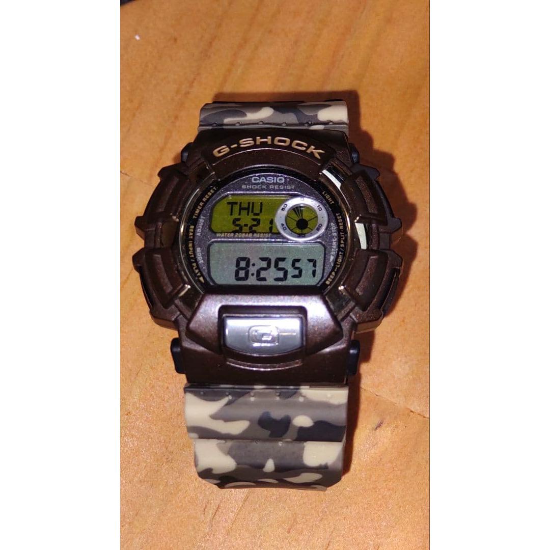 Used [Limited model 30 years ago] G-SHOCK digital watch