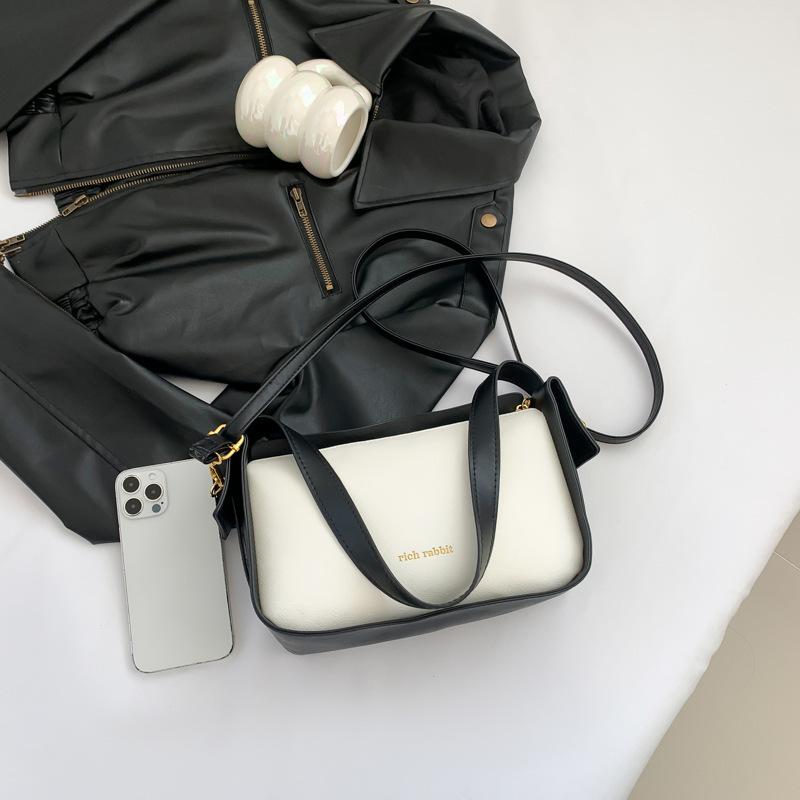 Textured Large-capacity Bag Women's 2025 New Spring and Summer Messenger Bag Niche Design Shoulder Underarm Bag