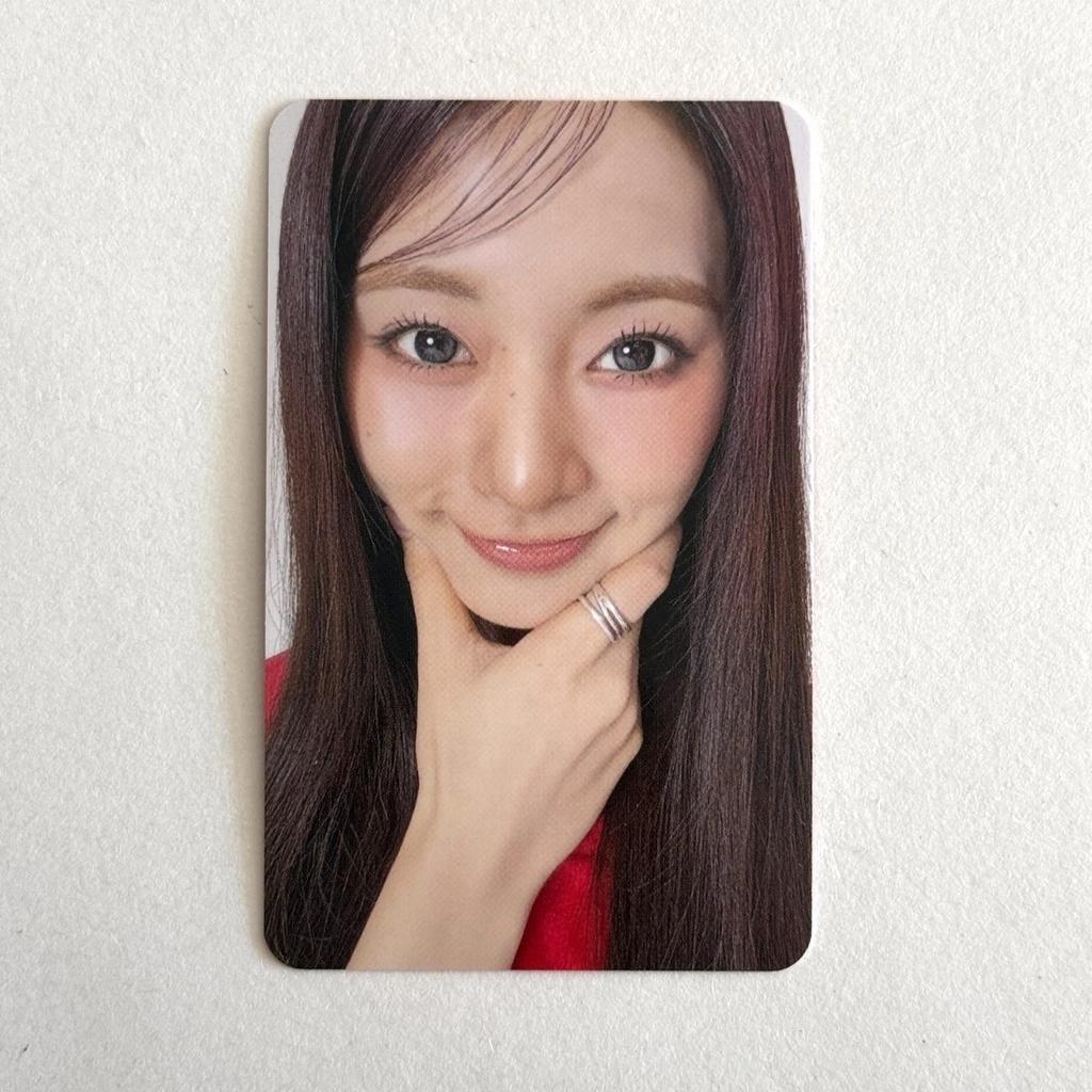 TWICE 2026 SEASON'S GREETINGS JYP Fans Shop POB PHOTO CARD OFFICIAL