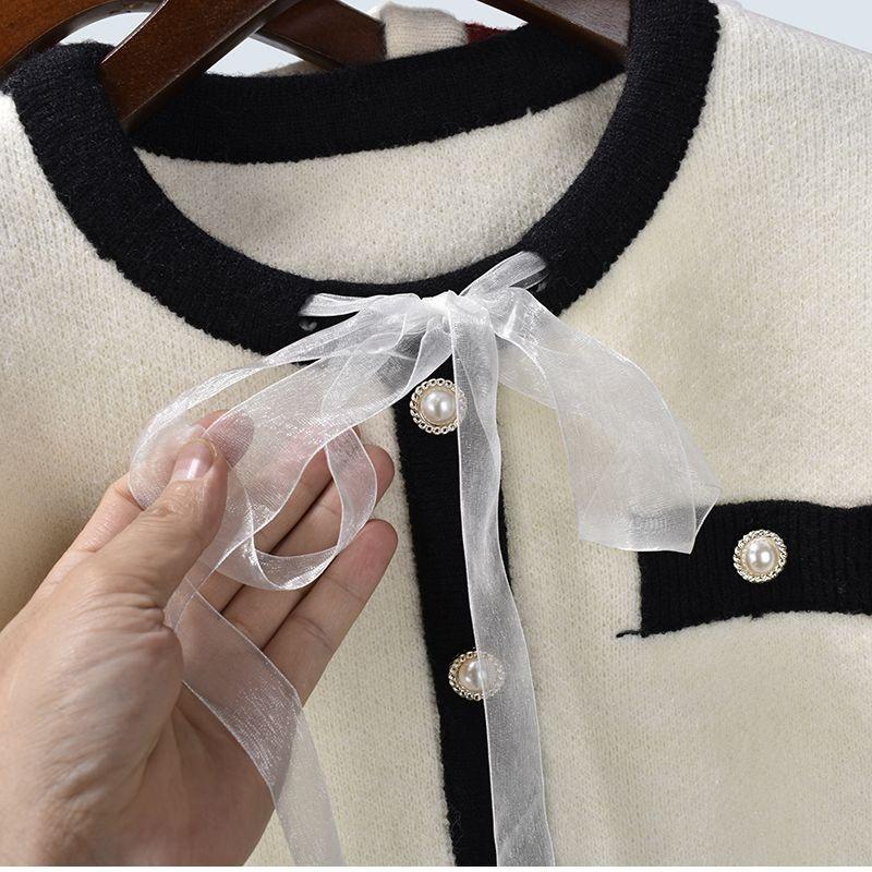Classic Style Fashionable Stylish Niche Style Sweater Short Socialite Style Knitwear Base Outwear Tops with Skirt