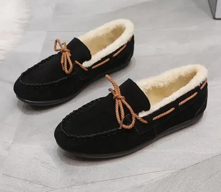 2026 Winter Women's New Bean Shoes Fashionable, Comfortable, Warm, Plush Bow Women's Cotton Shoes Casual Non Slip Flat Shoes