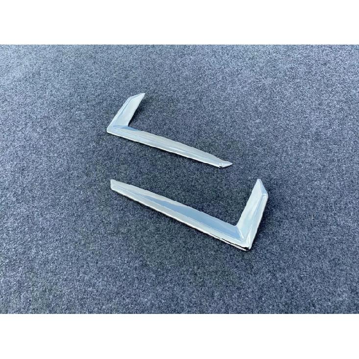 For Toyota Raize Z A200A A200 ABS Chrome Rear Reflector Fog Light Lamp Cover Trim Bezel Frame Styling Garnish