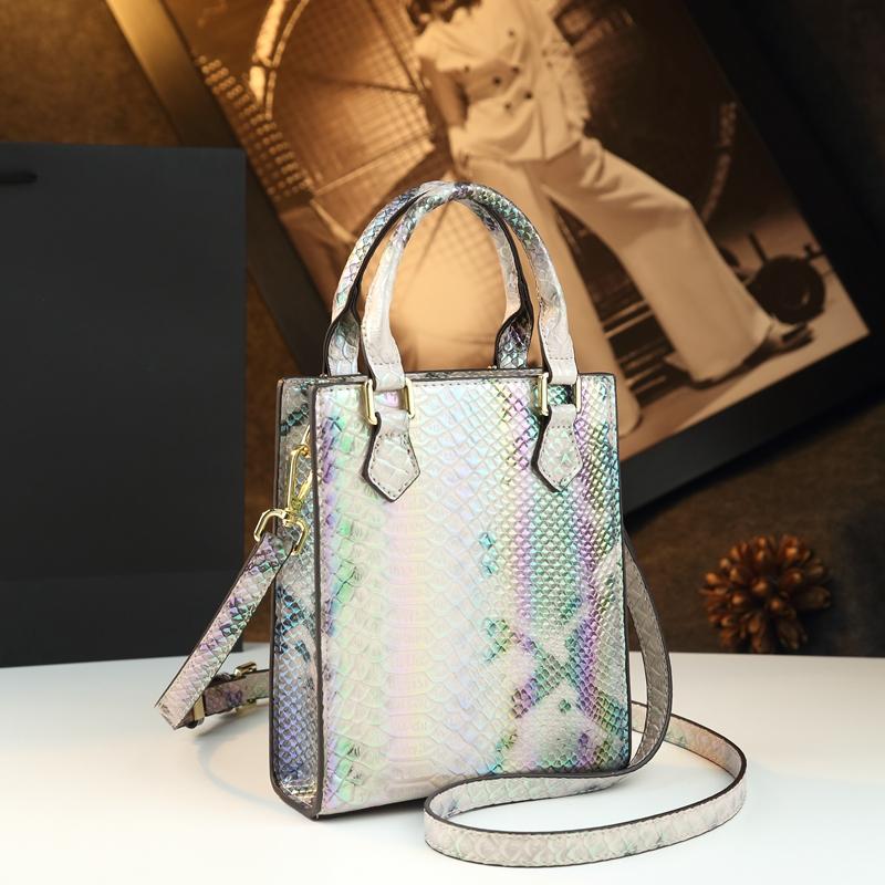 

Модная женская кожаная сумочка с узором змеиной кожи, маленькая универсальная сумка кроссбоди для мамы, 2025, новые сумки через плечо и сумки-мессенджеры белый