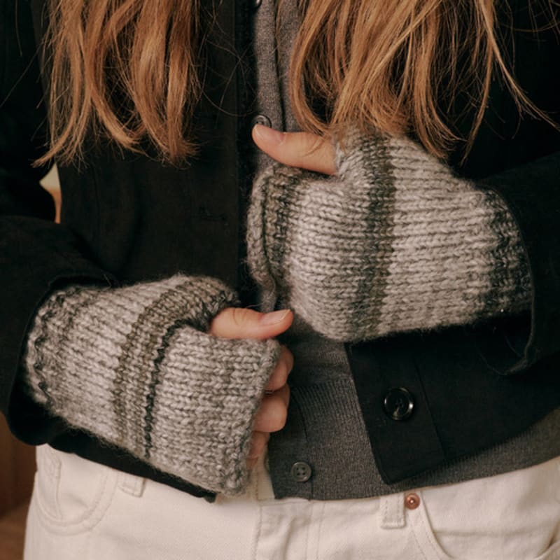 ALLINCOMPLETE Journey Of Sky Hand Warmer (3 Colors)