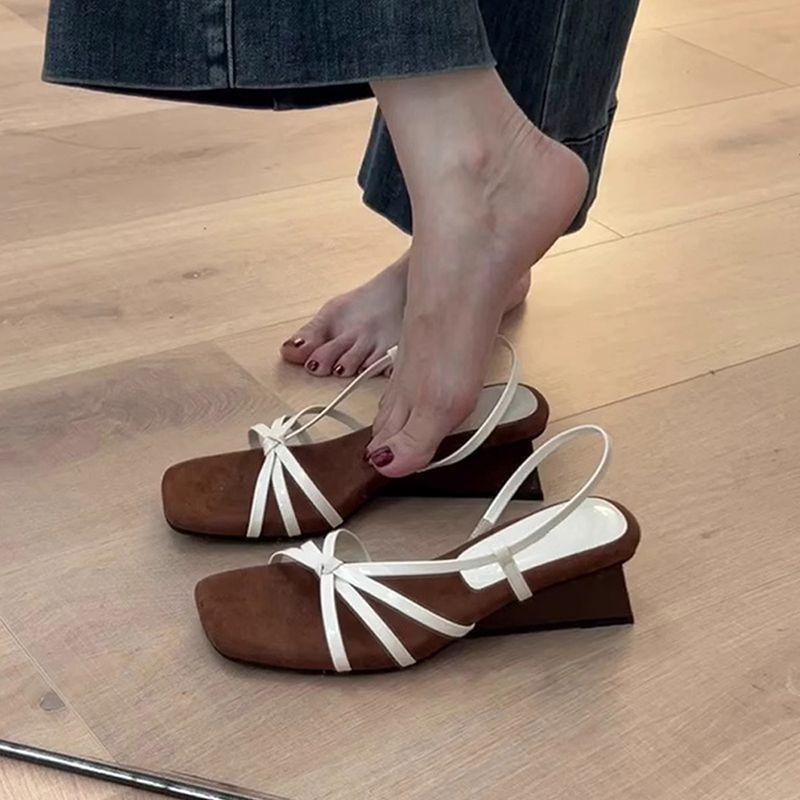 Retro style square head word with sandals women's summer new open-toed skirt sandals women