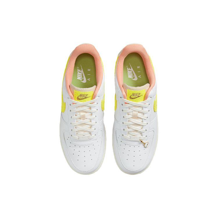 Nike Air Force 1 07 LX Mama Dámské tenisky Bílá Phantom Perlově bílá DV2183-100