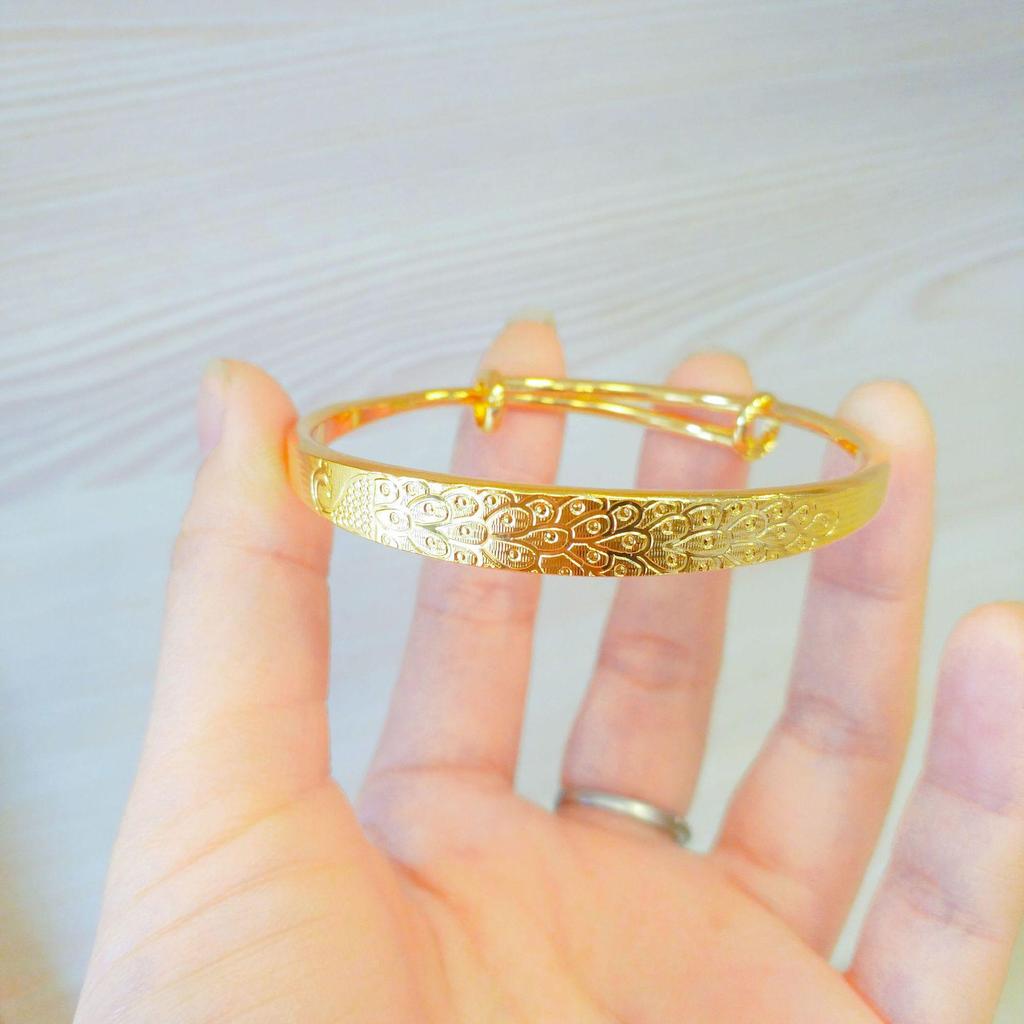 Gold-Plated Adjustable CNC Peacock Bangle - Women's Jewelry