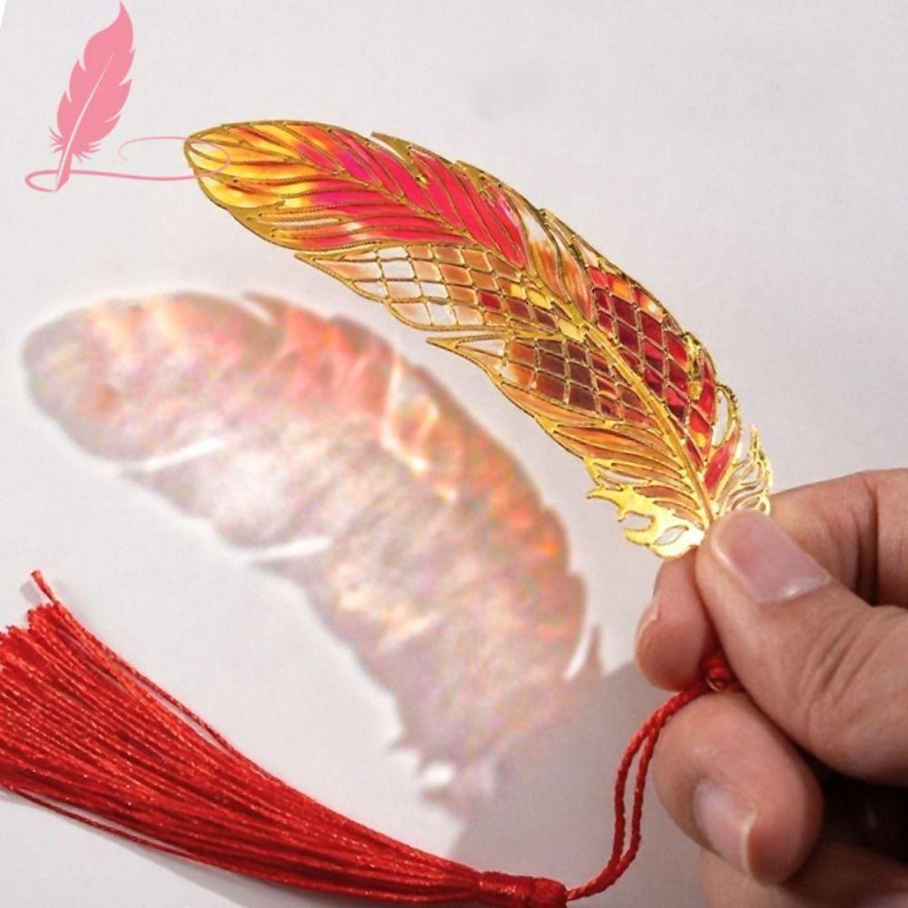Vintage Peacock Feather Bookmark Light-Transmitting Hollow Out Bookmark  School Supplies