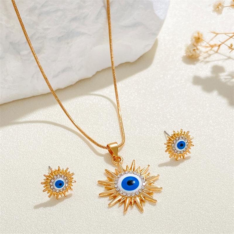 

Classic Stainless Steel Zircon Set for Women Micro Zircon Turkish Lucky Evil Eyes Sun Necklace Earring Girls Party Beach Gifts