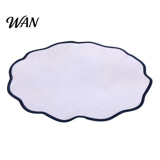 Farmhouse Placemat Scalloped Round Linen Machine Washable Heat Insulation Table Mat for Dining Protection Decoration