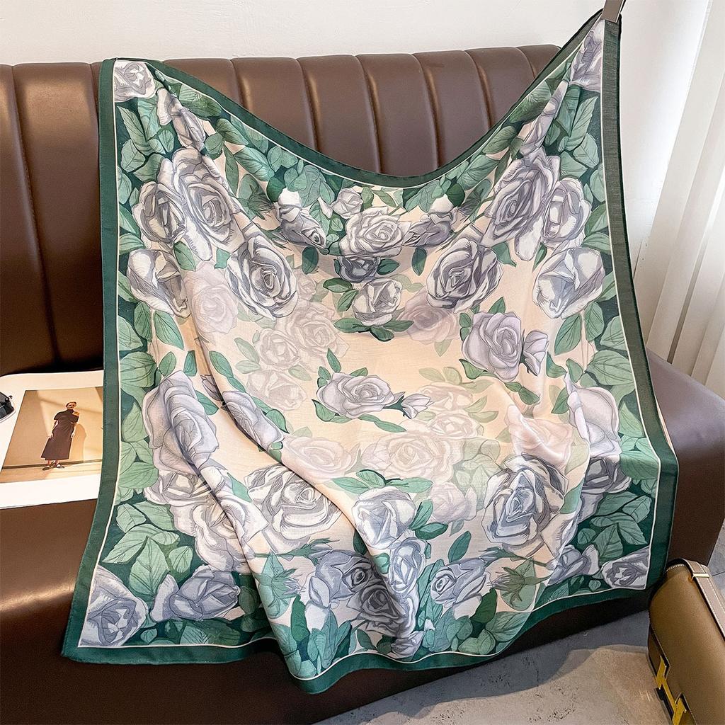 Versatile temperament printed age-reducing scarf double-sided heterochrome versatile neck protector scarf high-end shawl fashion scarf women