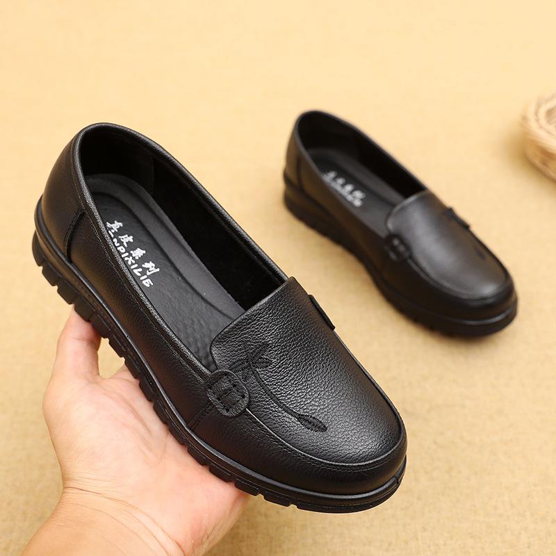 Fashion Spring Soft Soled Mother Black Single Shoes Genuine Leather Non-slip Casual Comfortable Middle-aged Ladies Flat Shoes Women Shoe