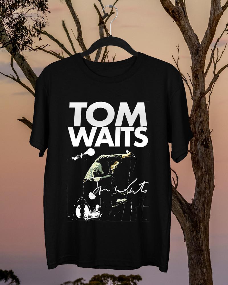 

Tom Waits Signature Short Sleeve Black Men T Shirt S to 2345XL Gift Unisex T-Shirt XL
