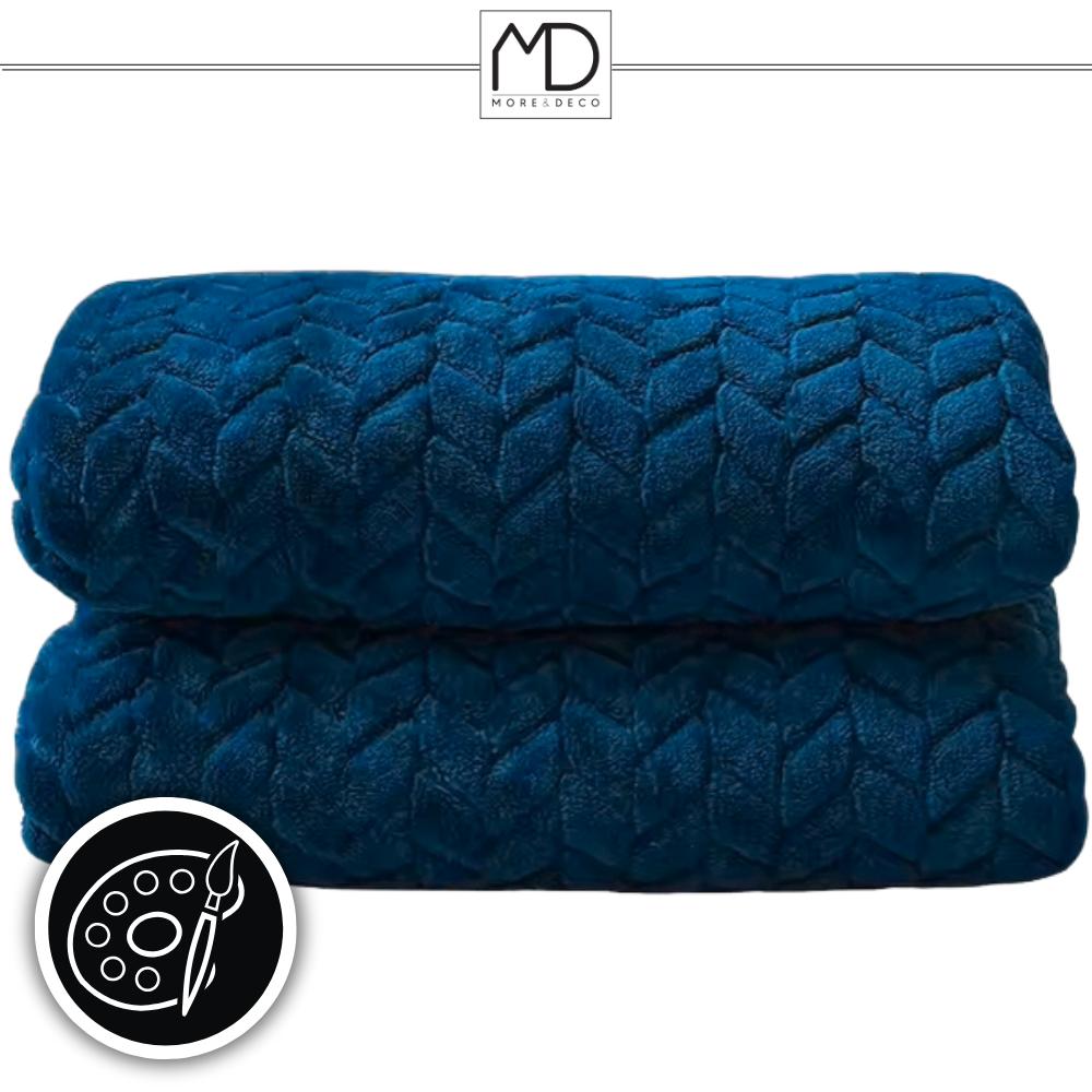 Navy Blue Embossed Polyester Throw Blanket 200x220 Cm - Modern Style for the Bedroom