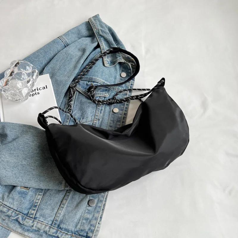 

New Nylon Cloth Shoulder Bags Vintage Solid Color Hobos Bag Casual Large Capacity Diagonal bag Fashion Versatile Women Handbags чёрный