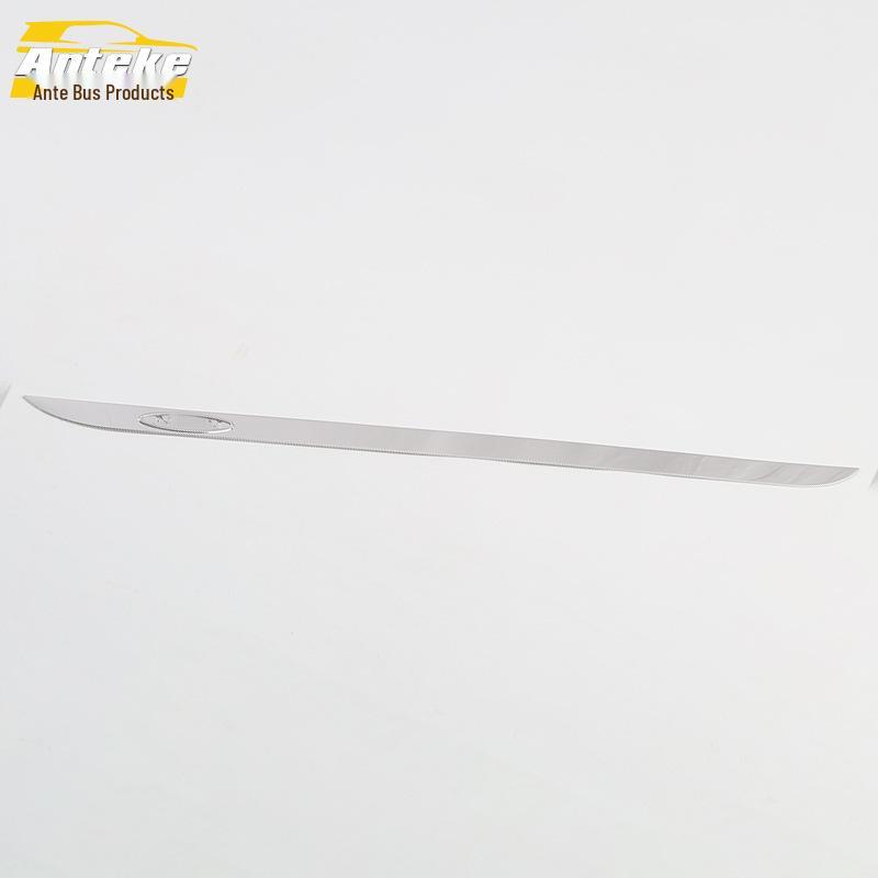 Nouveau Garniture de Hayon Reina: Autocollant Décoratif Anti-Rayures pour 17 Modèles