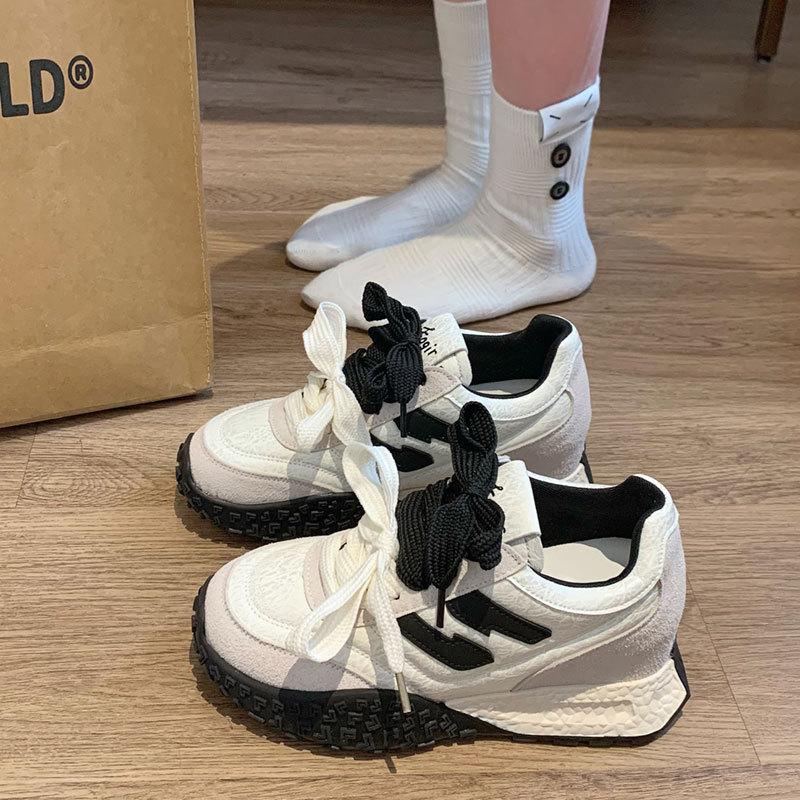 Inner Heightening Platform Forrest Gump Shoes Women's New Running Mountaineering Sports and Leisure Shoes Red and White German Training Shoes Ins