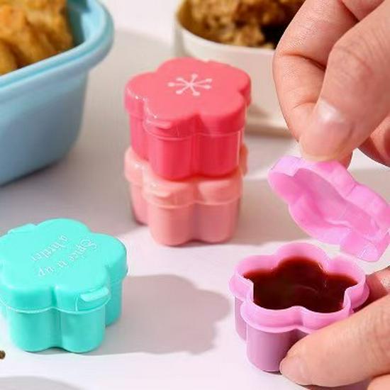 Portable Mini Squeeze Bottle for Tomato Salad Dressing and Honey Dispenser