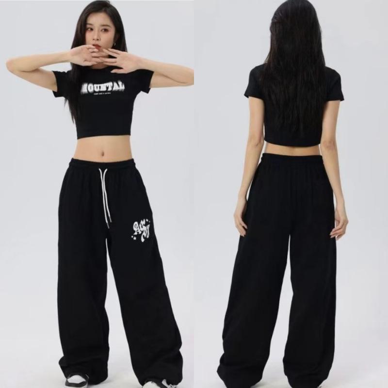 

Women s High-Waist Retro Wide-Leg Cuffed Pants - Spring/Autumn 2024 Collection M