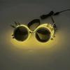 Occhiali da Sole Alieno LED Divertenti Accessori Costume Lenti Nere Occhiali Luminosi per Donne Uomini Bambini Bambine Occhiali per Halloween