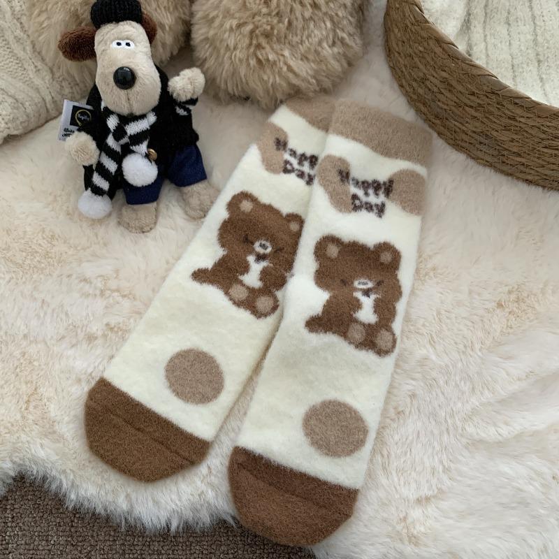 Little Bear Cookie Coffee-colored Australian Velvet Socks for Women, Thickened with Velvet, Warm and Cute, Autumn and Winter Sleeping Floor Socks