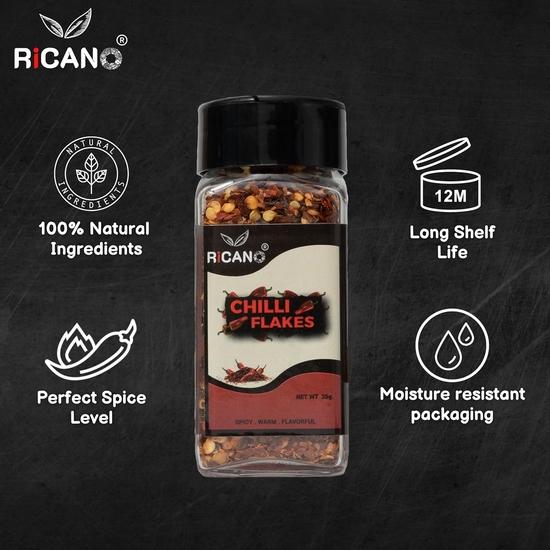 Ricano Chili Flakes 35g | Getrocknete rote Chilischoten | Ideal zum Kochen, Grillen, Würzen | Peppen Sie Ihre Küche auf (35g, Packung mit 1)