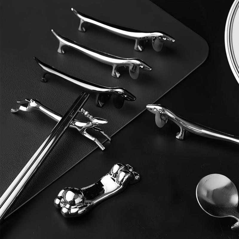 1Pc Silver Luxury Chopstick Holder, Hotel Sausage Dog Design Cutlery Holder, Household Knife and Fork Holder Chopstick Holder