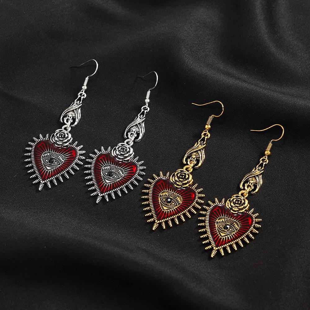 Retro Gothic Heart Earrings With Bloodshot Eye And Bat Motif For Punk Enthusiasts Fashion