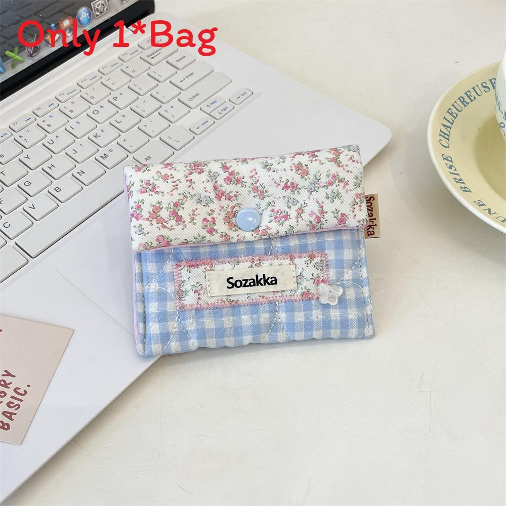 Portable Sanitary Napkin Storage Pouch With Polyester Fabric For Travel And School Use