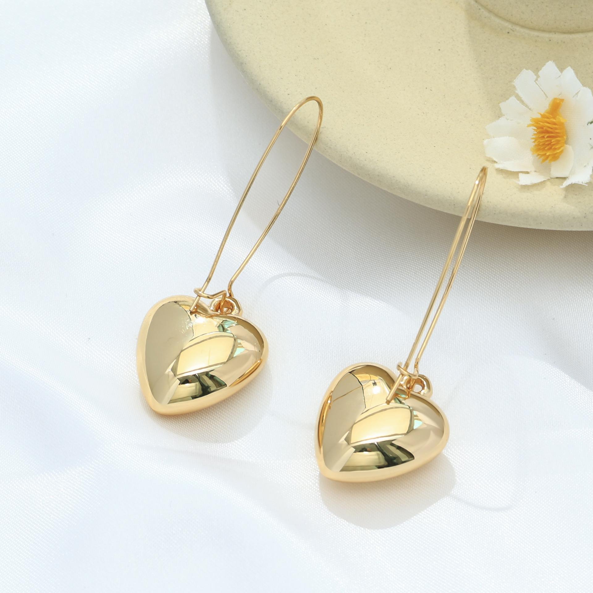 

Стильный и простой золотой набор украшений с любовью, такой же, как у блогера, универсальный для работы, ожерелье, серьги, браслет