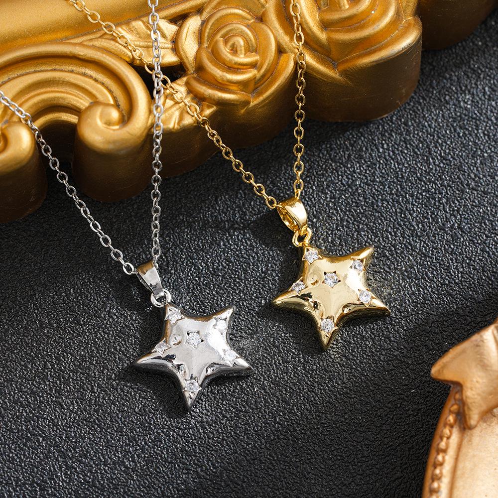 Stainless Steel Titanium Star Rhinestone Pendant Clavicle Chain - Light Luxury Fashion Accessory