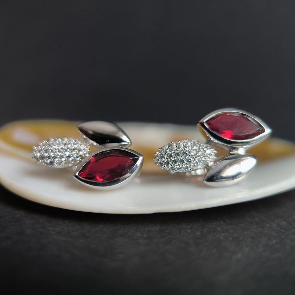 Silver Earrings with Artificial Garnet Nano 2.434ct (60002405)