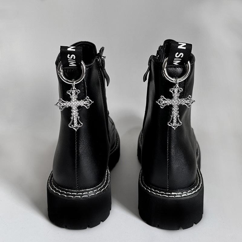 

New 2Pc Boots Shoes Buckles Decoration Metal Retro Cross Shoe Pendant Elegant DIY Female Shoe Ornament Jewelry Shoes Accessories
