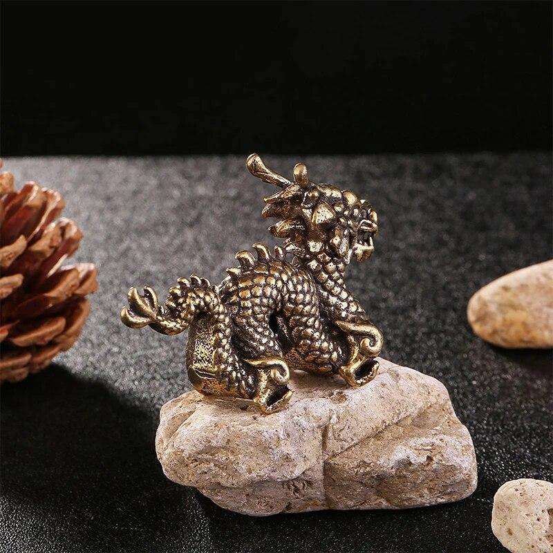Vintage Bronze Ornament Chinese Dragon Statue Copper Figures Miniatures Home Decoration