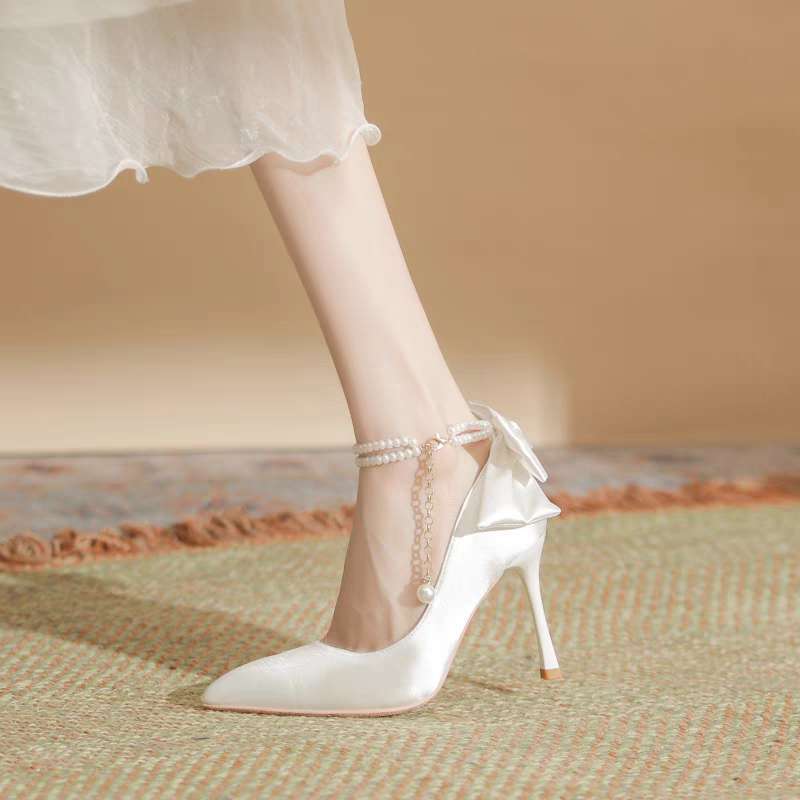 French white high heels women's 2025 autumn stiletto wedding shoes with skirt satin wedding shoes bow pointed single shoes